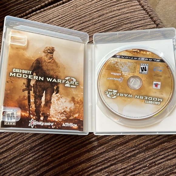Activision play station 3 call of duty modern warfare 2 - Picture 2 of 6